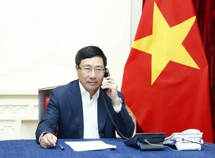 Chấm điểm loạt “green flags” - Cảm hứng video marketing từ Hotspot Matrix